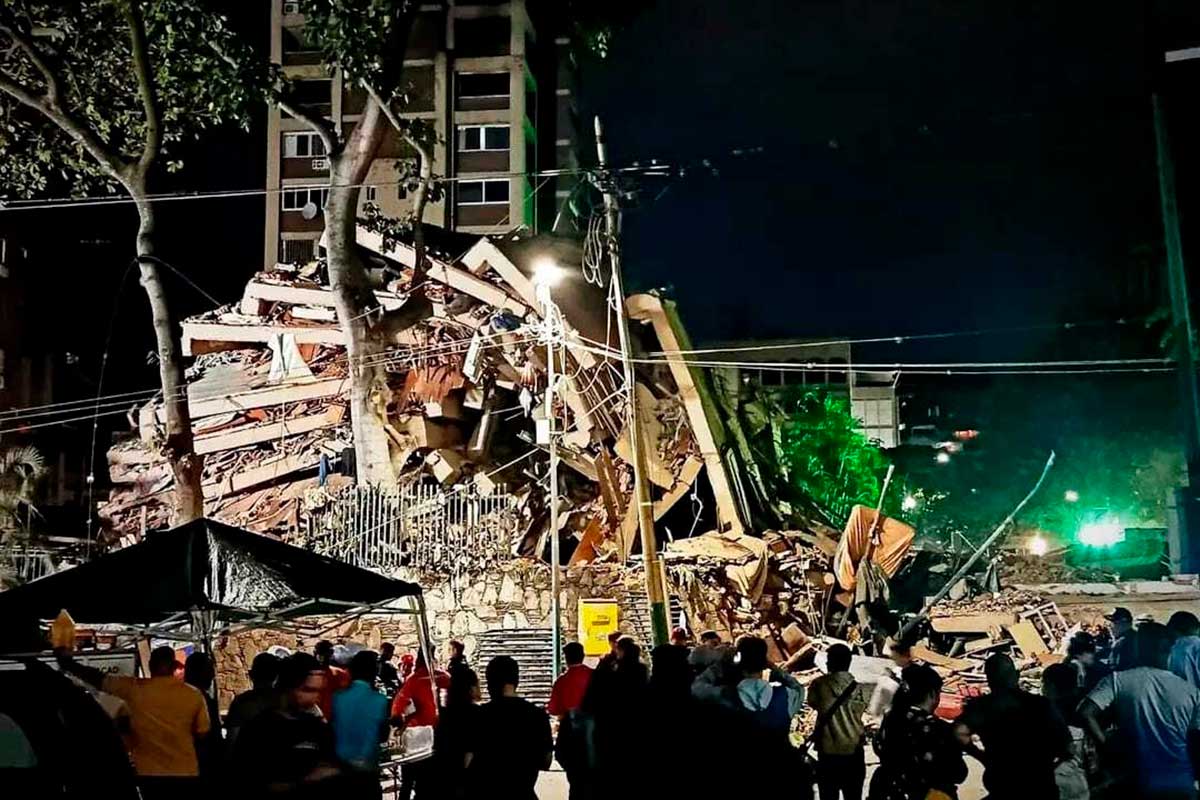 Localizan a 33 supervivientes bajo los escombros tras el doble terremoto en Venezuela