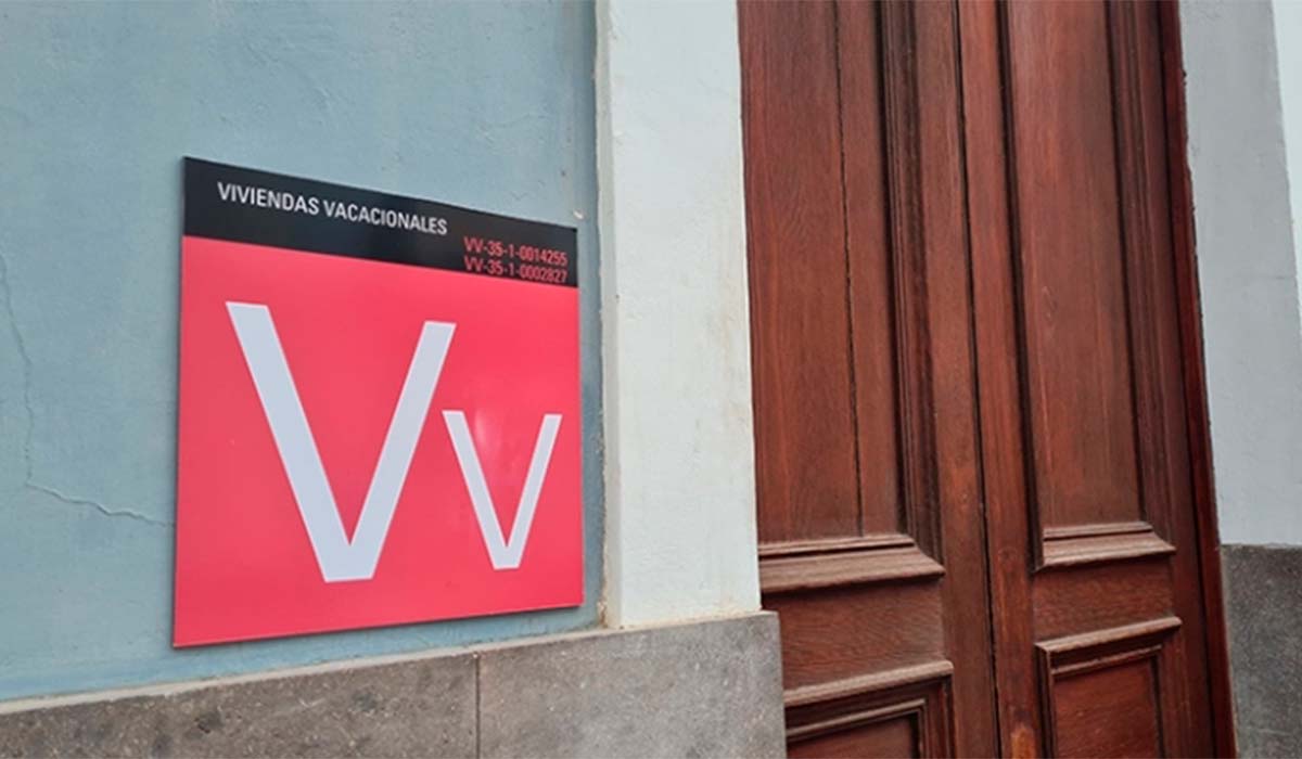 El plan de choque de los expertos contra el alquiler vacacional en Canarias: blindar por ley el 90% de la vivienda