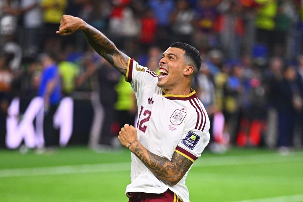 Una España imperial gana a Francia y jugará su segunda final de un Mundial (0-2)