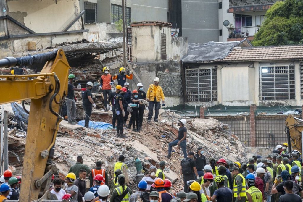 Venezuela eleva a 2.295 los fallecidos y a 11.267 los heridos por los terremotos