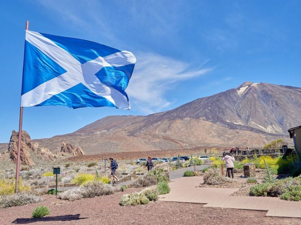 El Cabildo de Tenerife asume la gestión del Teide: así cambia la plantilla y el control del parque nacional