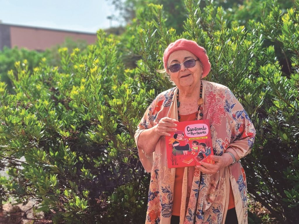 El Parlamento de Canarias rinde homenaje a la trayectoria literaria de Pepa Aurora