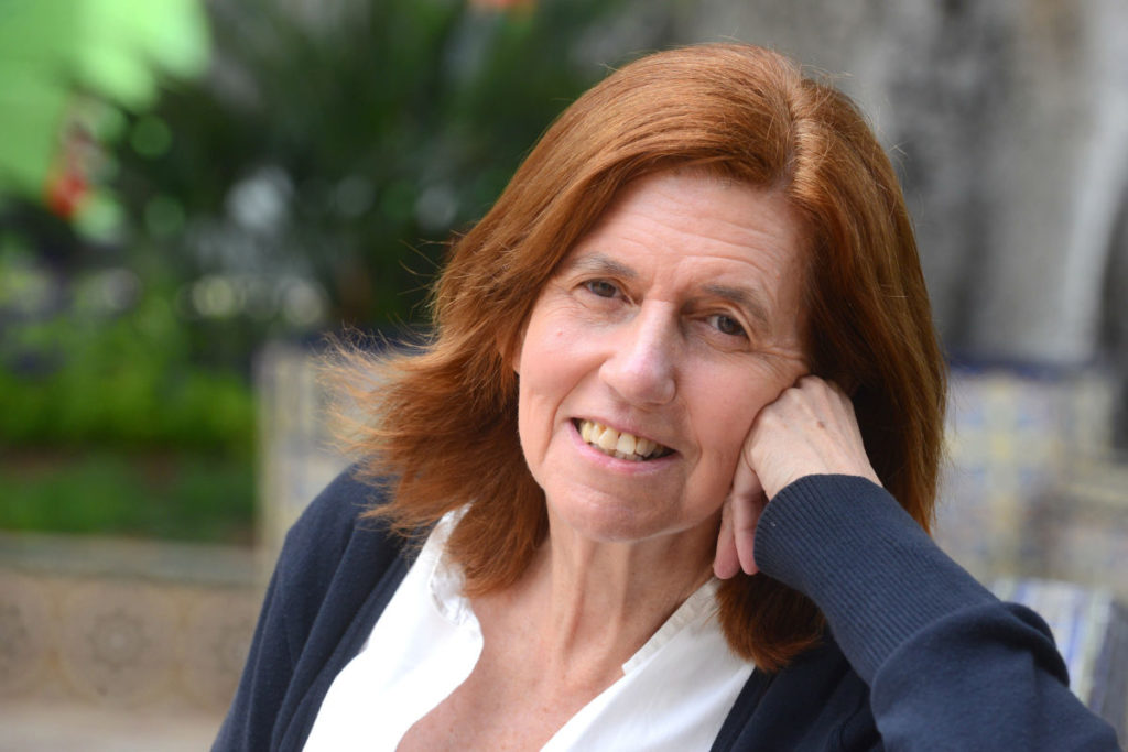 Cecilia Domínguez Luis protagoniza el ciclo «Café literario» en Santa Cruz de Tenerife