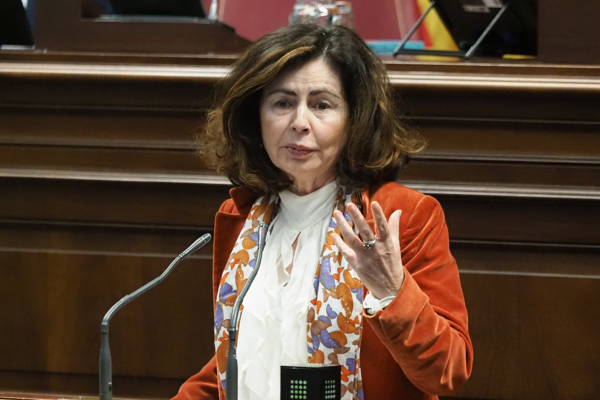 La consejera de Hacienda y Relaciones con la Unión Europea, Matilde Asián, en una foto de archivo.