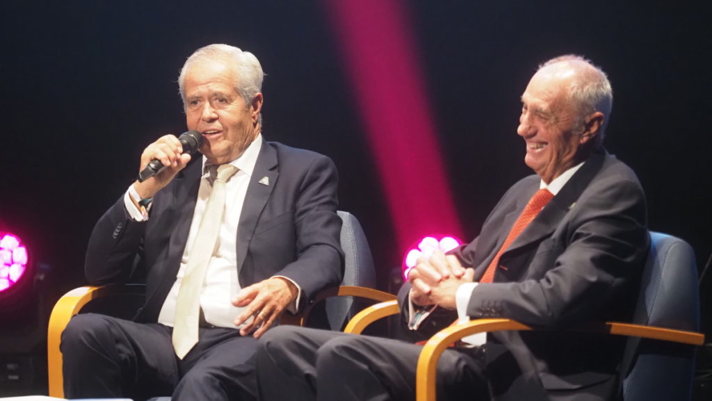 Rafael Dolado e Isidro Dardiñsa, en el acto.