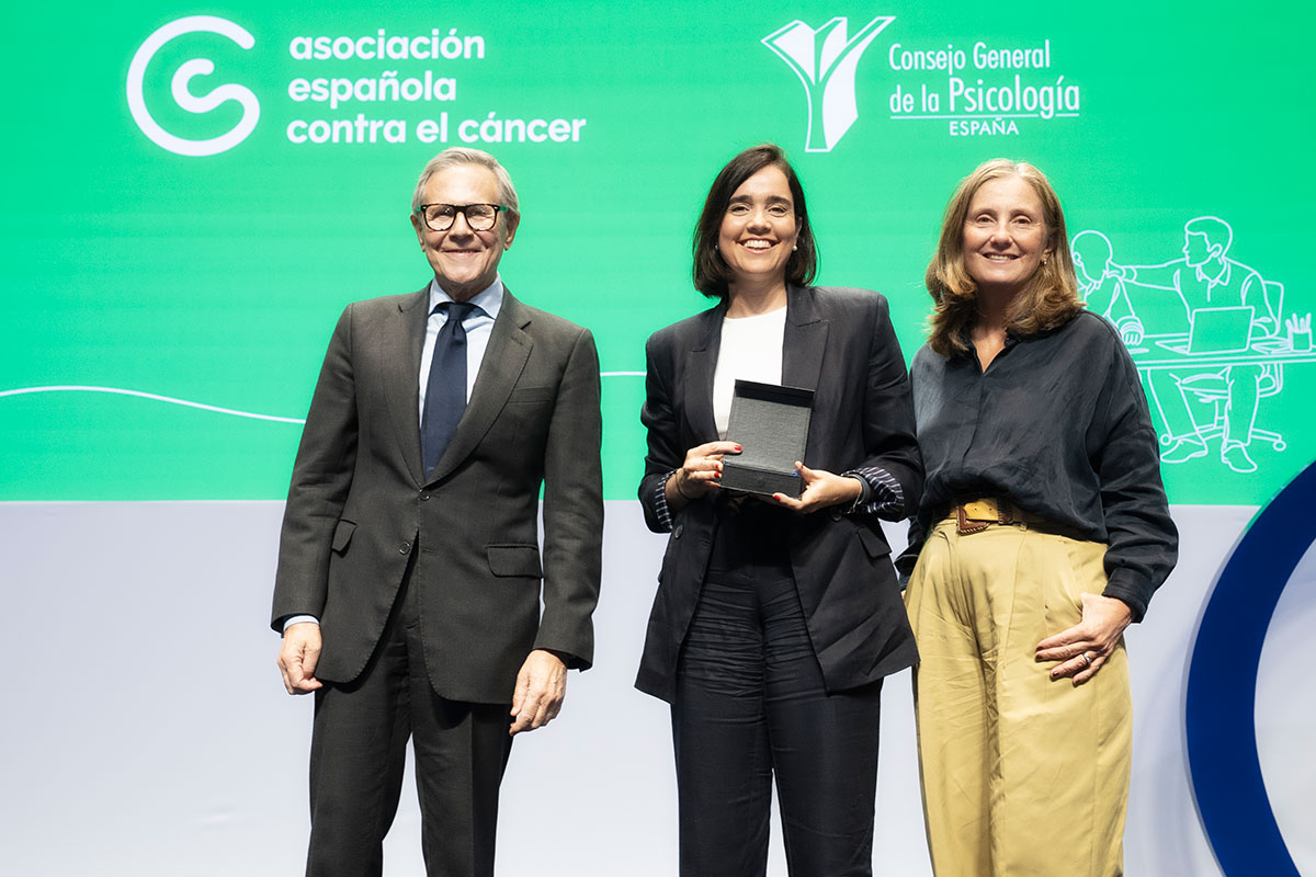 La Fundación DinoSol recibe el reconocimiento nacional que concede la AECC por su responsabilidad corporativa