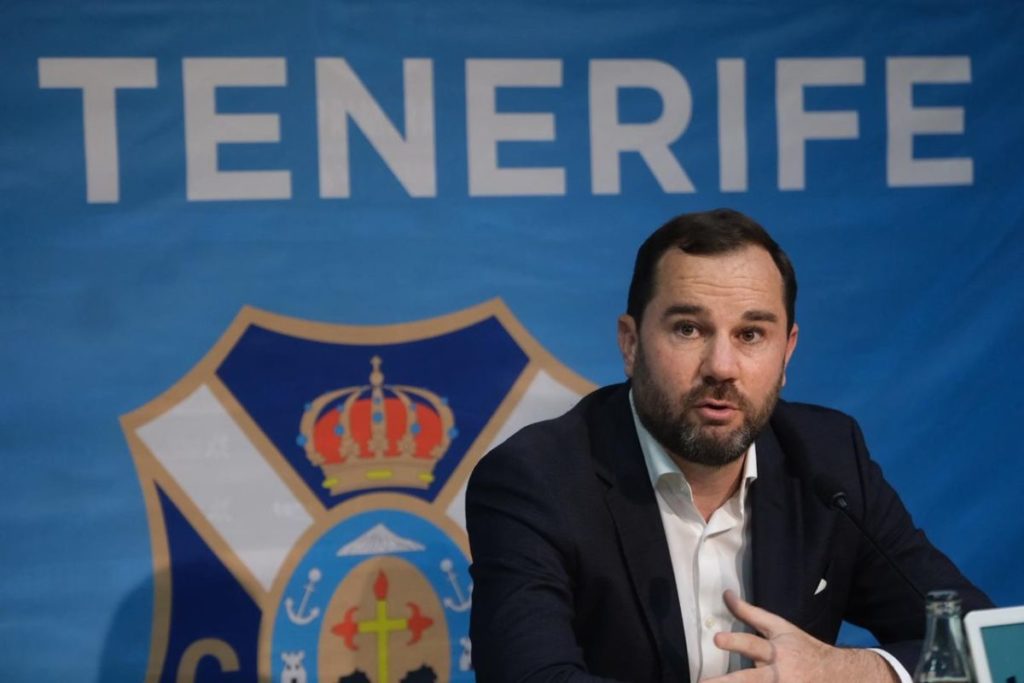 Manu Guill avanza dos fichajes más para el CD Tenerife y anuncia para esta semana la decisión de Aitor Sanz