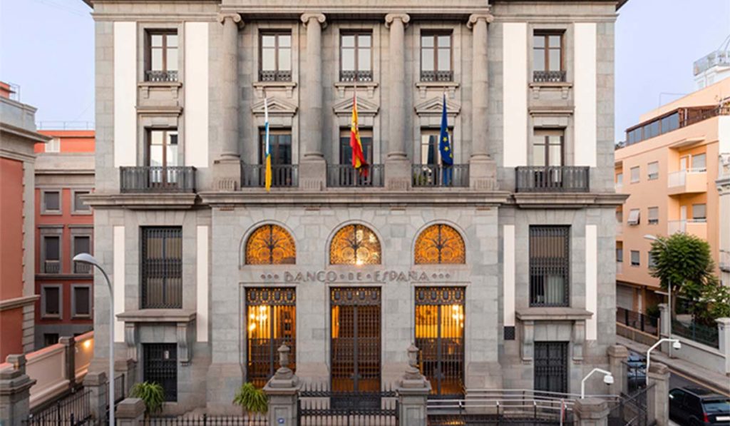 La banca devuelve 706.800 euros por reclamaciones en Canarias