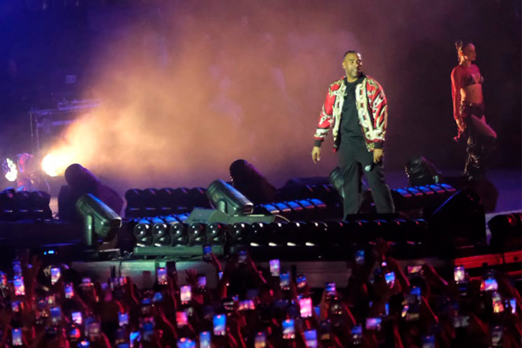 Tenerife se rinde al rey: Don Omar se corona ante 60.000 personas