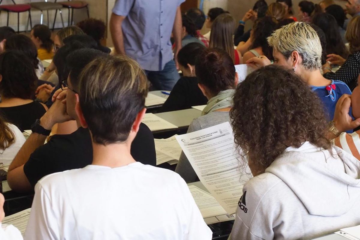 El BOE anuncia 795 plazas de empleo público: varios puestos se ofertan en Canarias