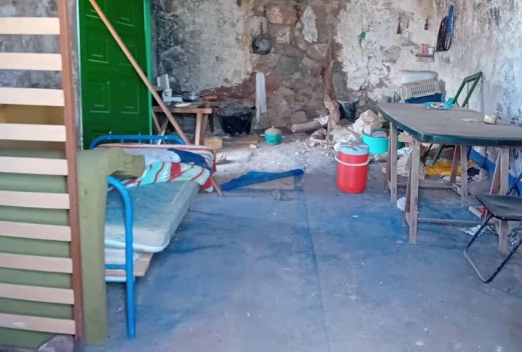 Unauthorized Occupation of Historic Casa de los Atalayeros Sparks Heritage Protection Debate in Canary Islands