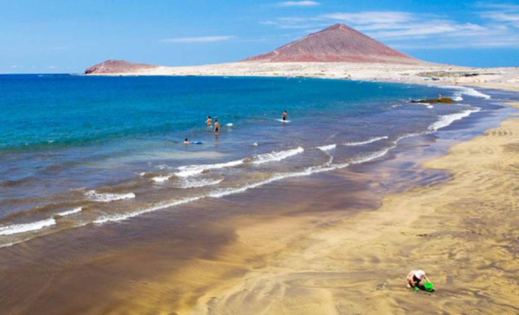 Cierran una playa de El Médano tras detectarse un nivel superior de E.coli