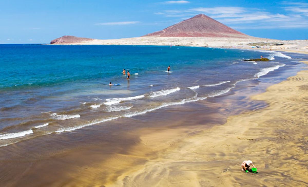 Cierran una playa de El Médano tras detectarse un nivel superior de E.coli