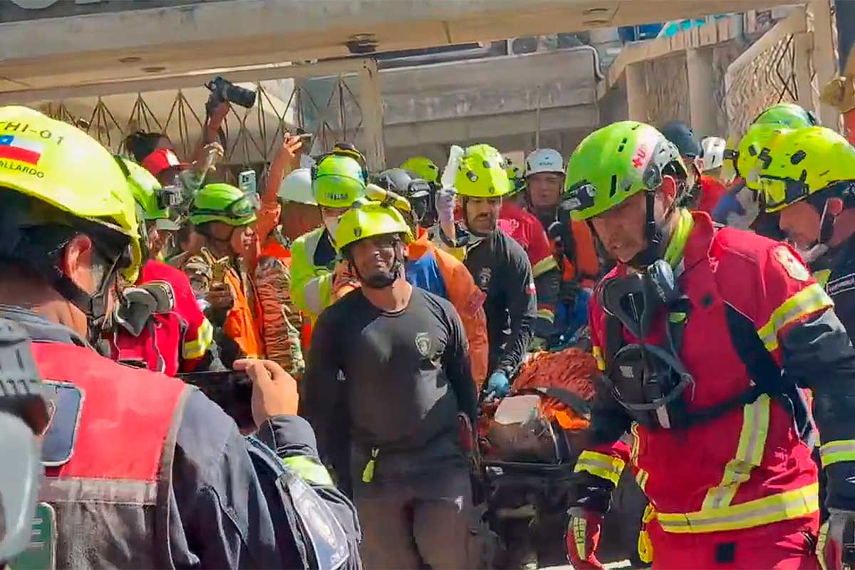 El milagro de Hernán Gil: ocho días atrapado bajo 140 toneladas tras los terremotos de Venezuela