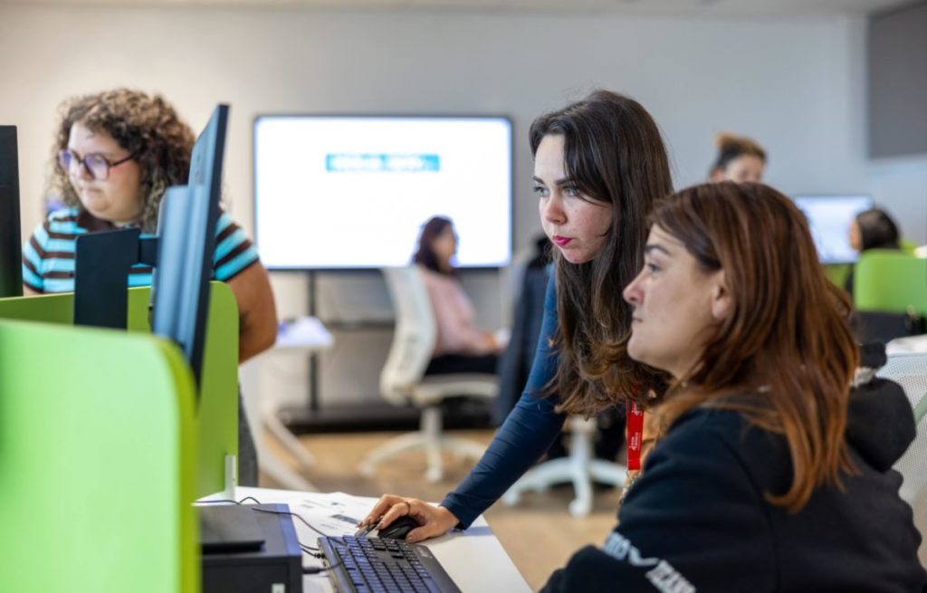 Santa Cruz de Tenerife Announces 96 New Job Openings Across Diverse Sectors