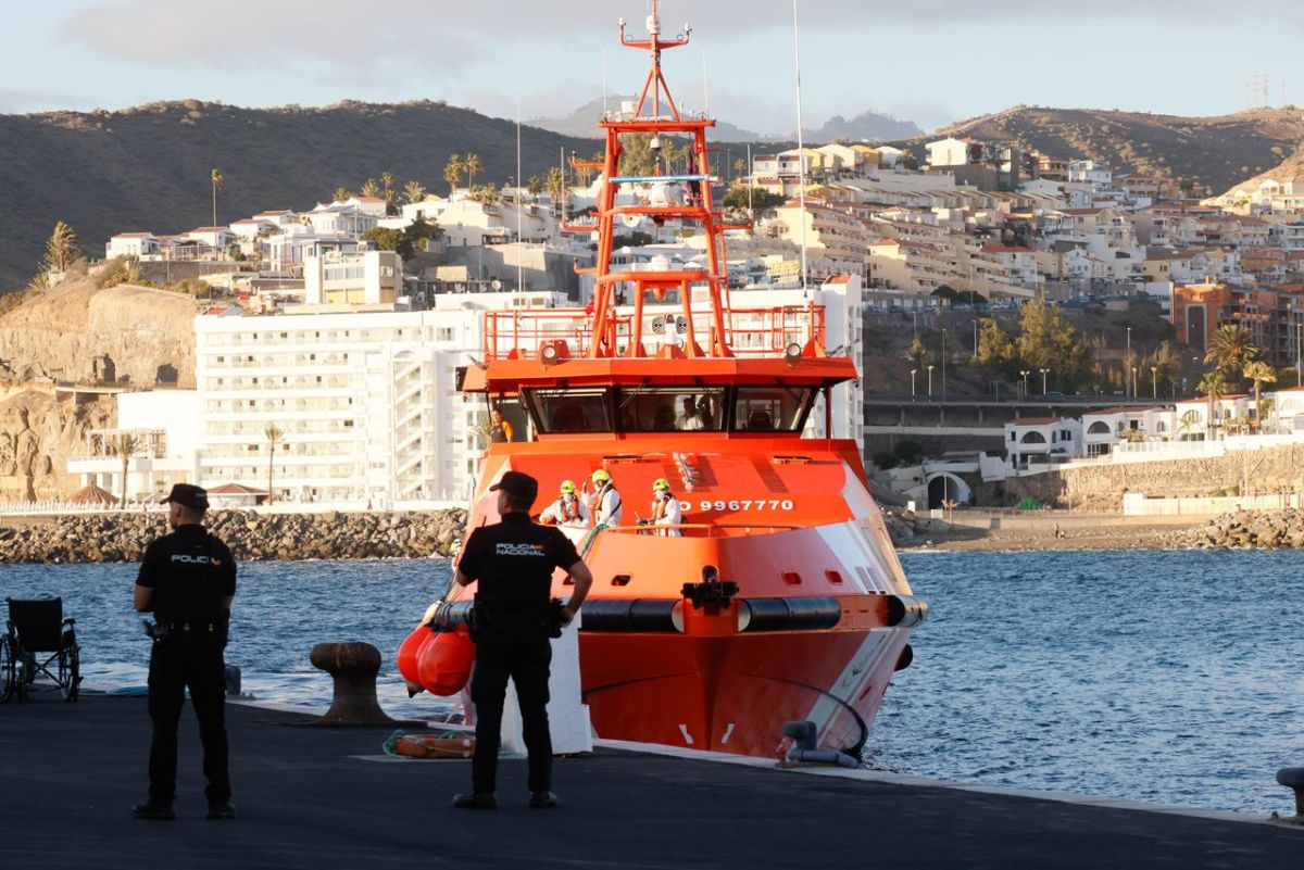 Rescatan a 241 personas cerca de Lanzarote que se trasladaban en tres pateras