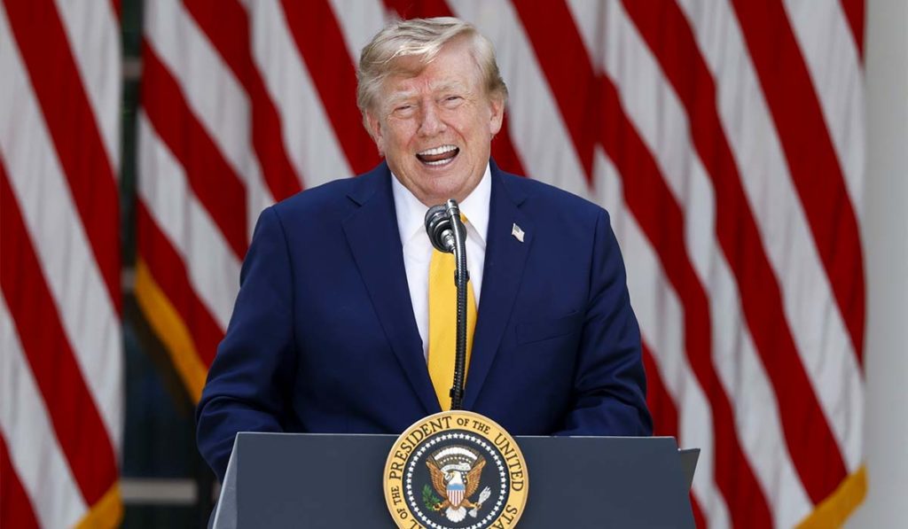 Trump especula con cambiarle el nombre al océano Atlántico: “Quizá tengamos que cambiar los dos”