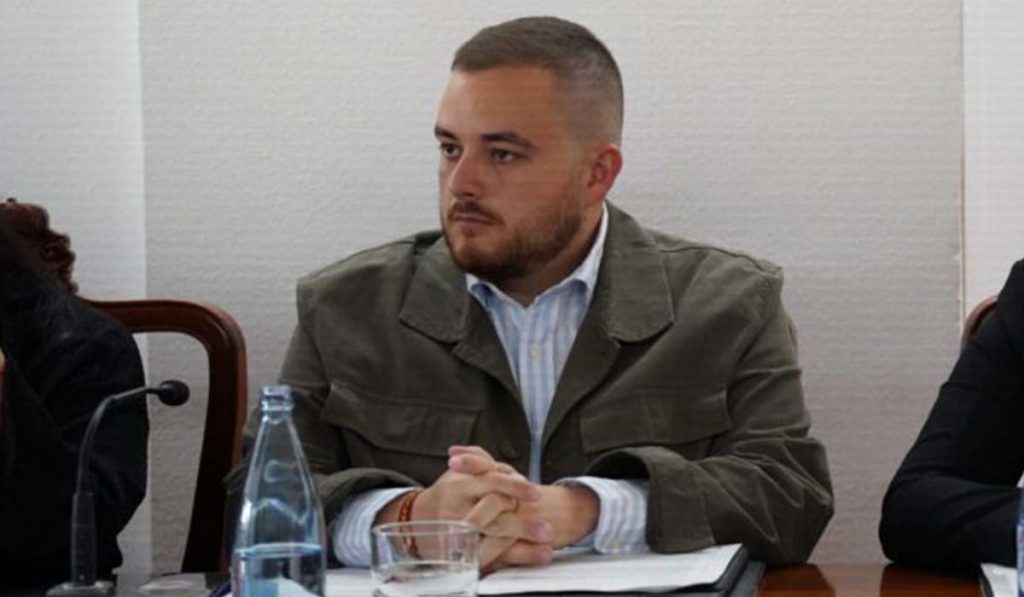 Anulan el cese de una trabajadora del Ayuntamiento de Arona por discriminación durante su embarazo