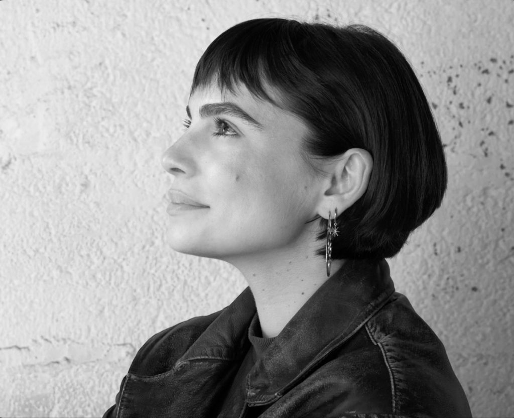 Andrea Abreu regresa a la narrativa con su nueva novela 'Pajaritos preñados'
