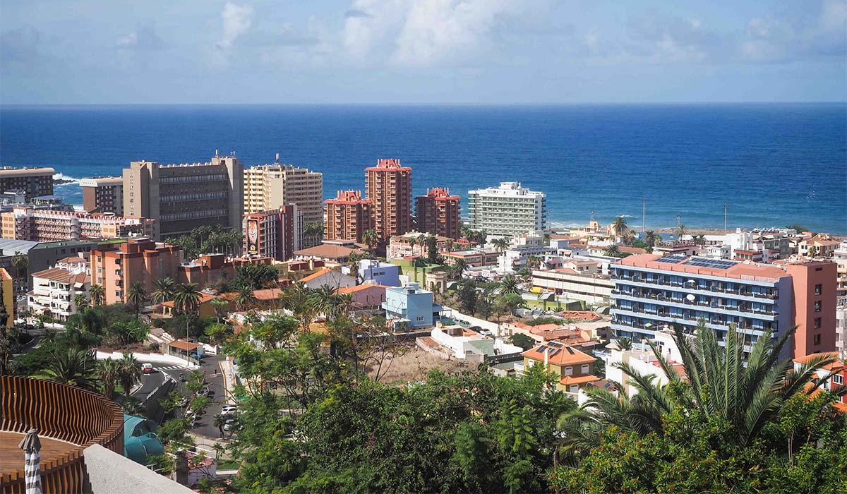 Puerto de la Cruz gana más viajeros en junio que toda Tenerife junta