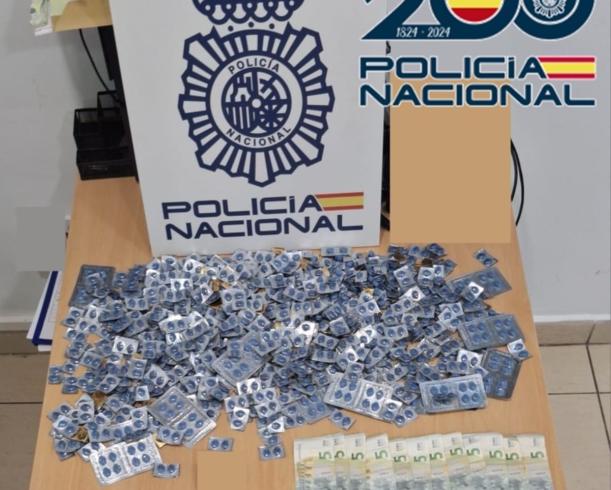 La Policía Nacional confirma la detención de un hombre en Canarias con 1.243 comprimidos de sildenafilo