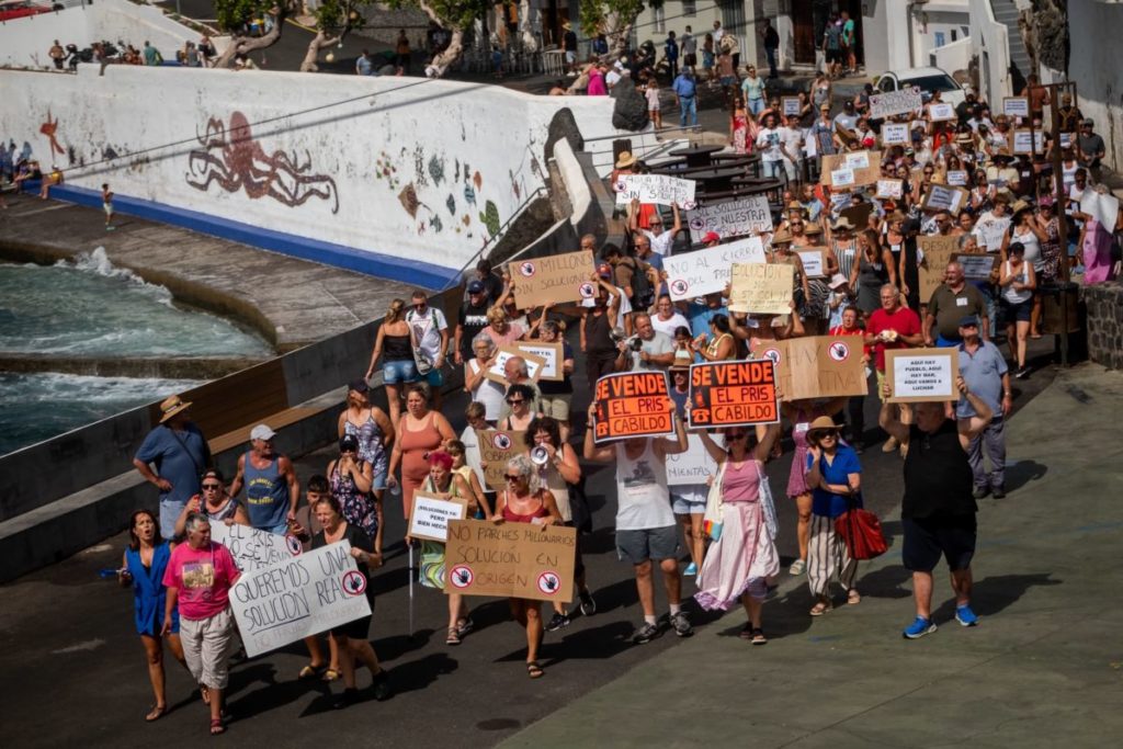 Cerca de 200 vecinos rechazan el proyecto del Cabildo para El Pris