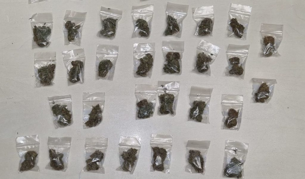 Dosis de droga intervenidas por la Policía Nacional durante la operación desarrollada en la zona de ocio de Las Verónicas, en Arona. | Policía Nacional
