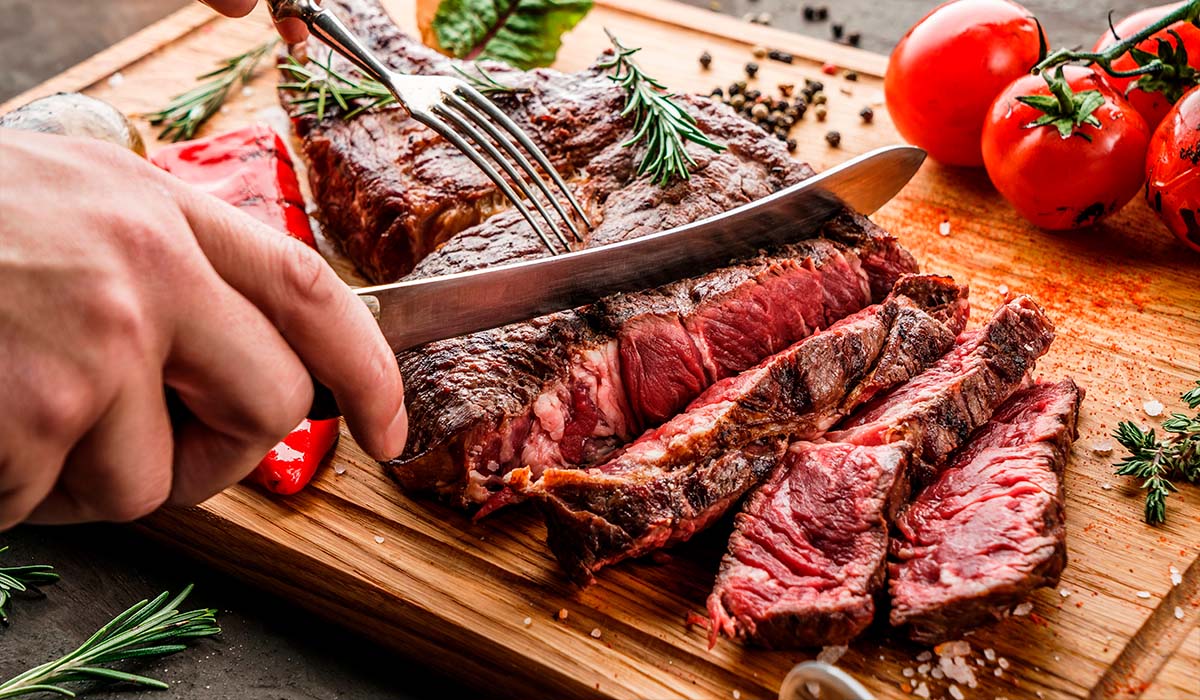 La CEOE Tenerife advierte de un posible "desabastecimiento de carne" en las Islas