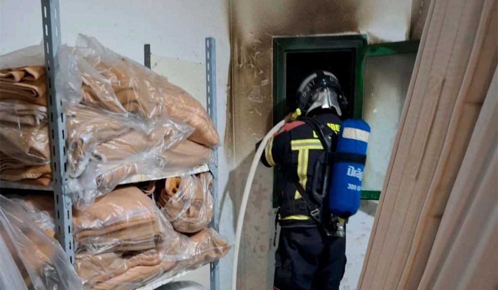 Incendio durante la madrugada en un hotel de Canarias
