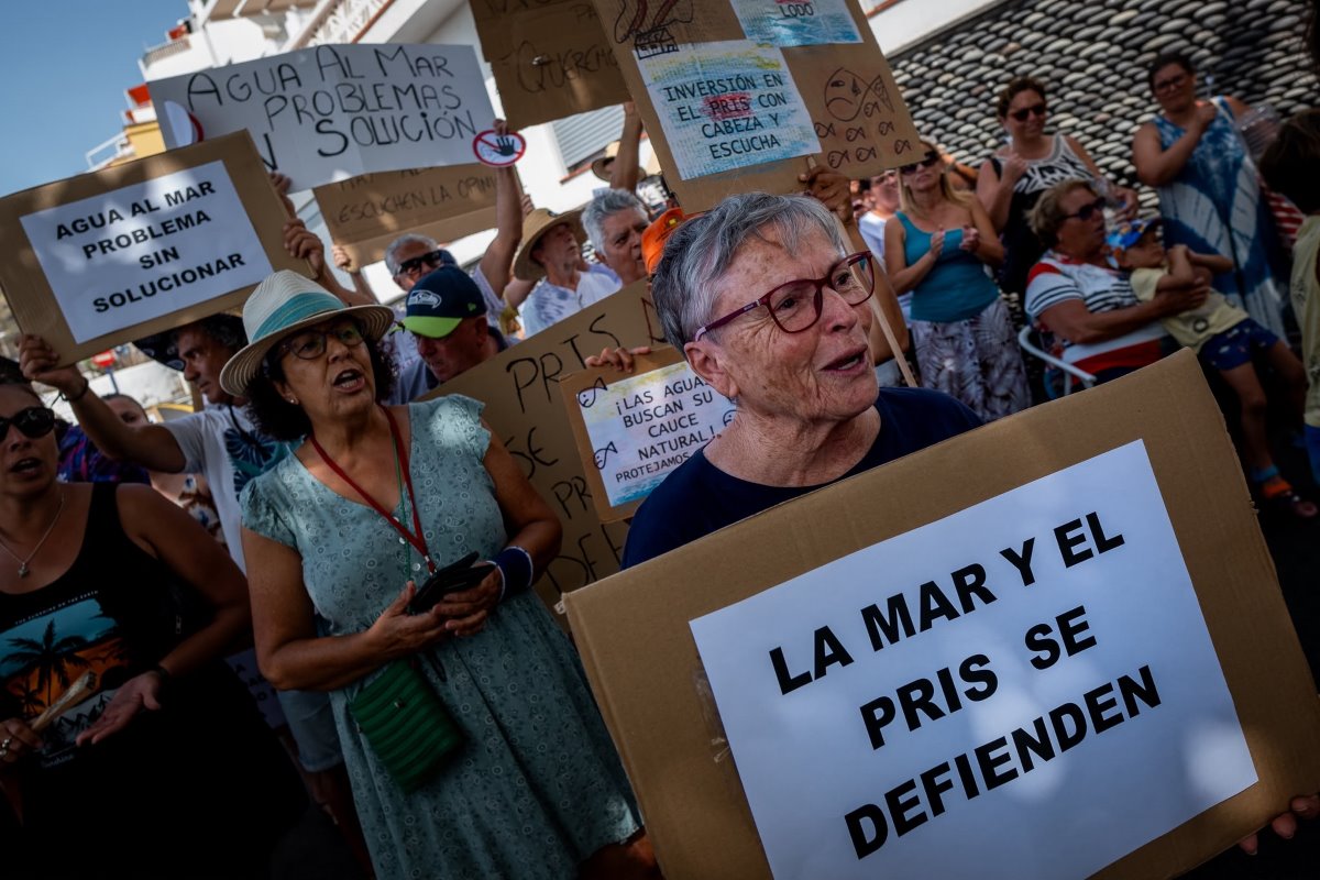 Cerca de 200 vecinos rechazan el proyecto del Cabildo para El Pris