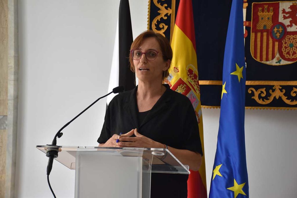 Nuevo choque del Gobierno y el PP sobre un posible confinamiento de los migrantes