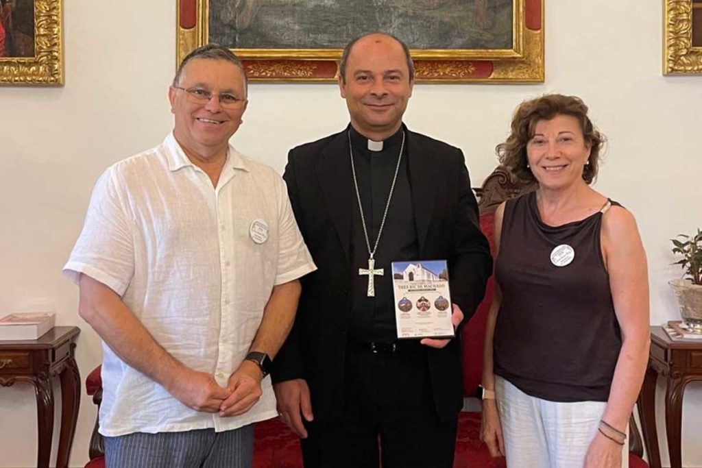 Sello a sello hasta Candelaria: el Camino Viejo recupera su pasaporte oficial del peregrino