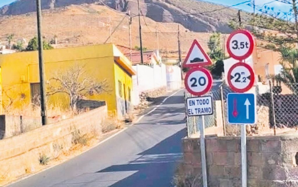 Santa Cruz Imposes New Traffic Restrictions on Calle Centenillo to Improve Safety