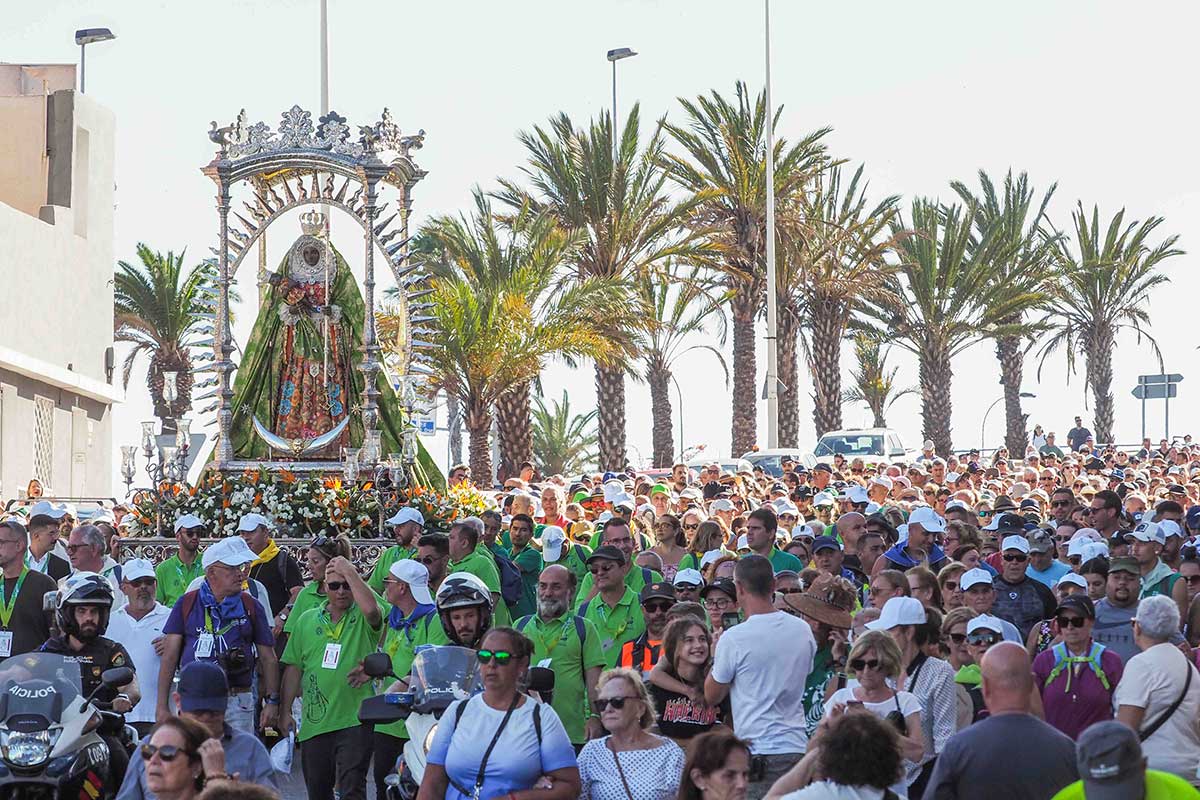 La plataforma que exige que no se celebre el Día de Tenerife el 2 de febrero se moviliza