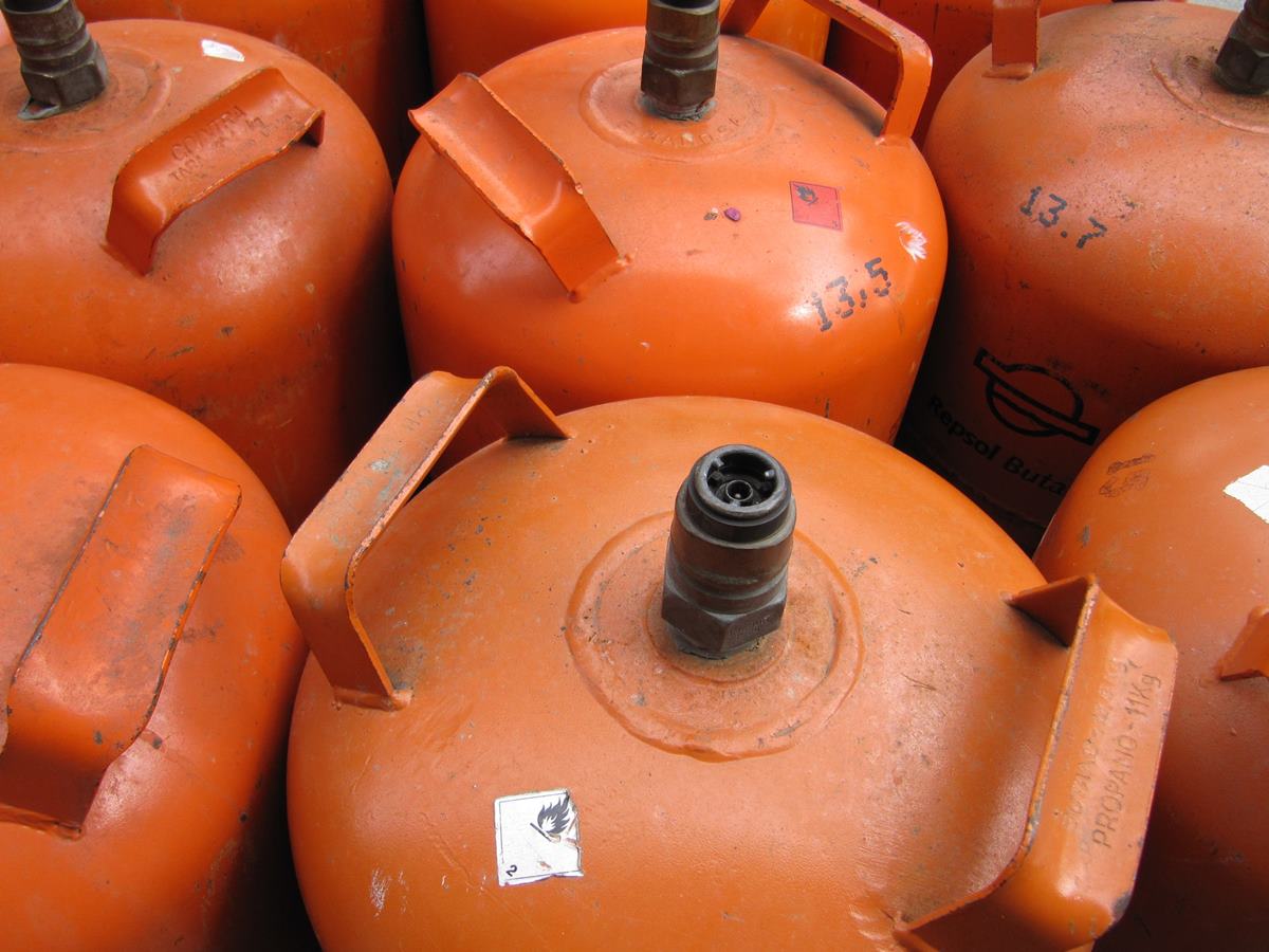 El BOE lo confirma: cambia el precio de la bombona de butano desde este martes