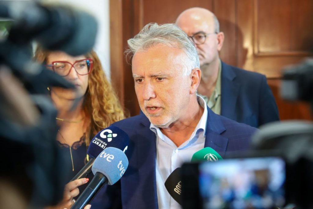 El ministro de Política Territorial y Memoria Democrática, Ángel Víctor Torres. | EP