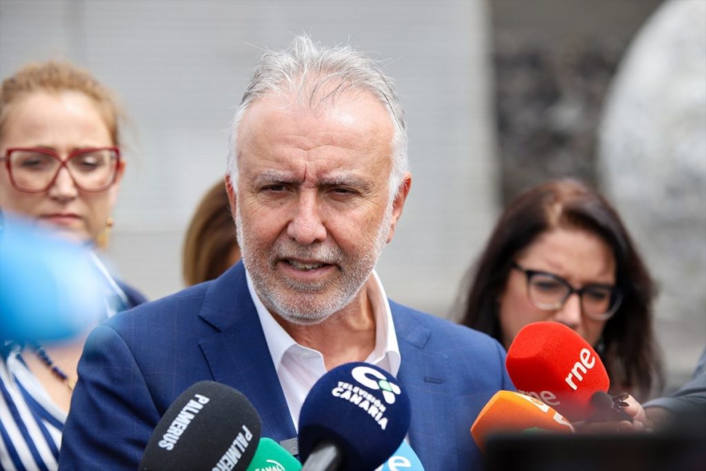 Torres reafirma su apoyo a una recuperación “absoluta” de La Palma: “Seguimos al lado de las palmeras y los palmeros”