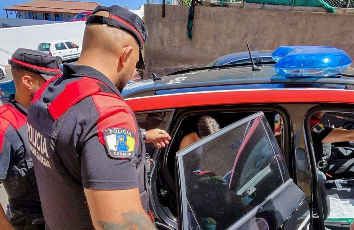 Actuación de la Policía Canaria. | DA
