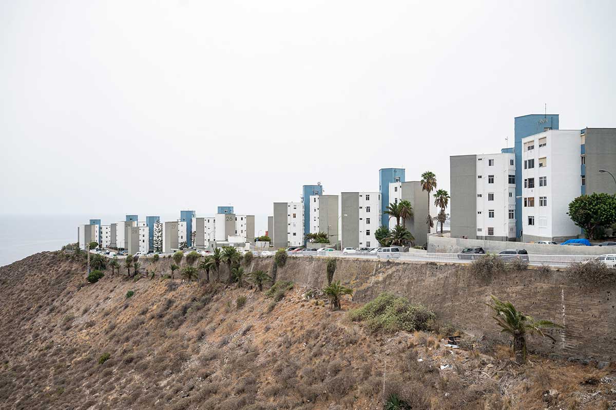 Una canaria de 87 años logra la propiedad de su casa tras 50 años: el contraste con Maricarmen