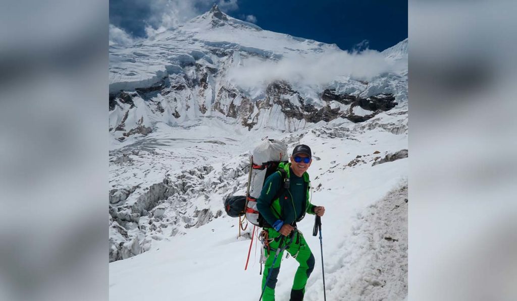 El tinerfeño Juan Diego Amador alcanza los 5.750 metros en el Manaslu pese a las intensas nevadas