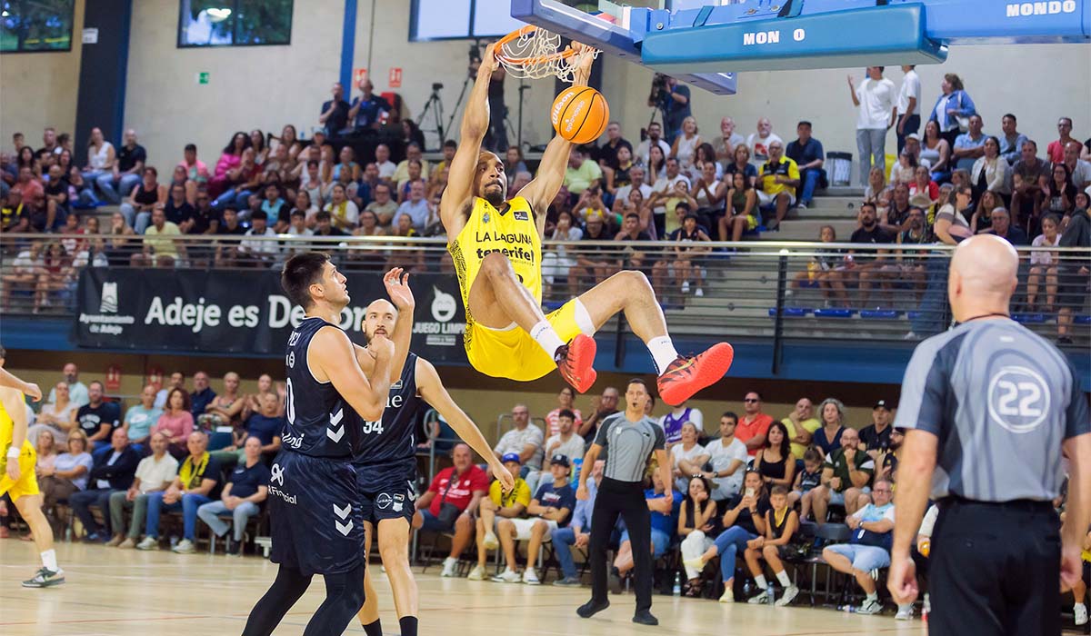 La Laguna Tenerife gana al Bilbao Basket en la prórroga y conquista el Trofeo Costa Adeje