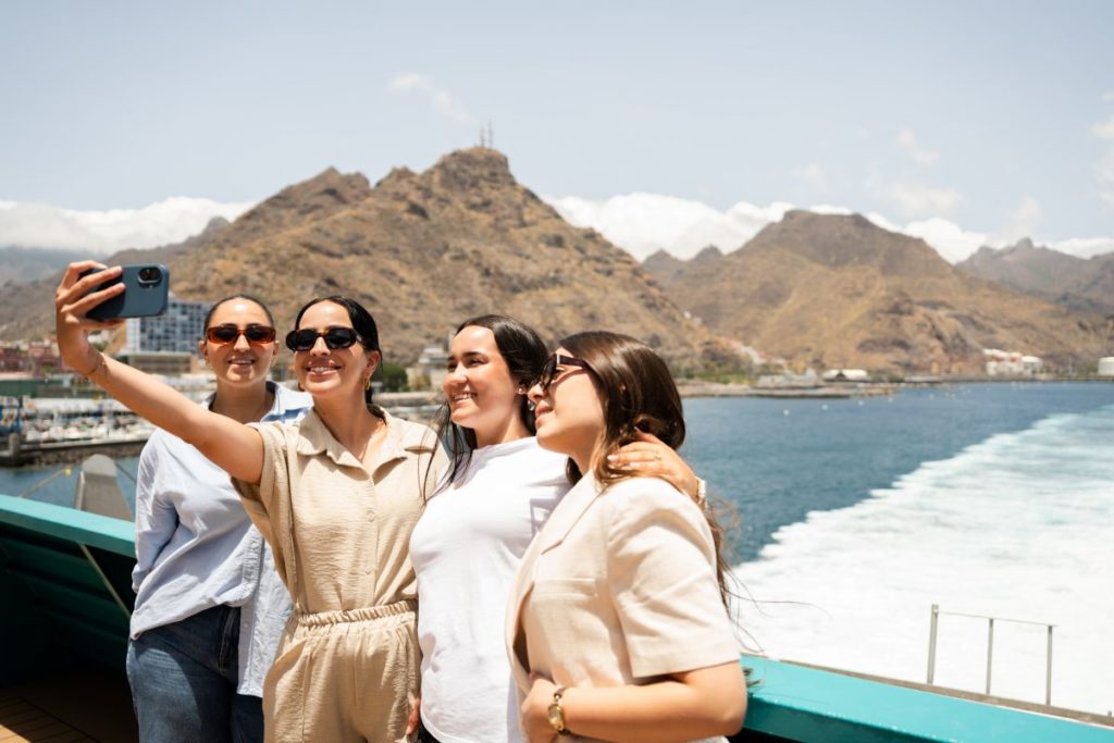 De isla en isla, cada viaje cuenta: descubre las ventajas de Baleària Club en Canarias