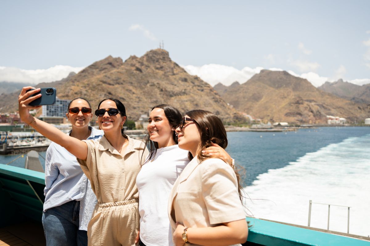 De isla en isla, cada viaje cuenta: descubre las ventajas de Baleària Club en Canarias