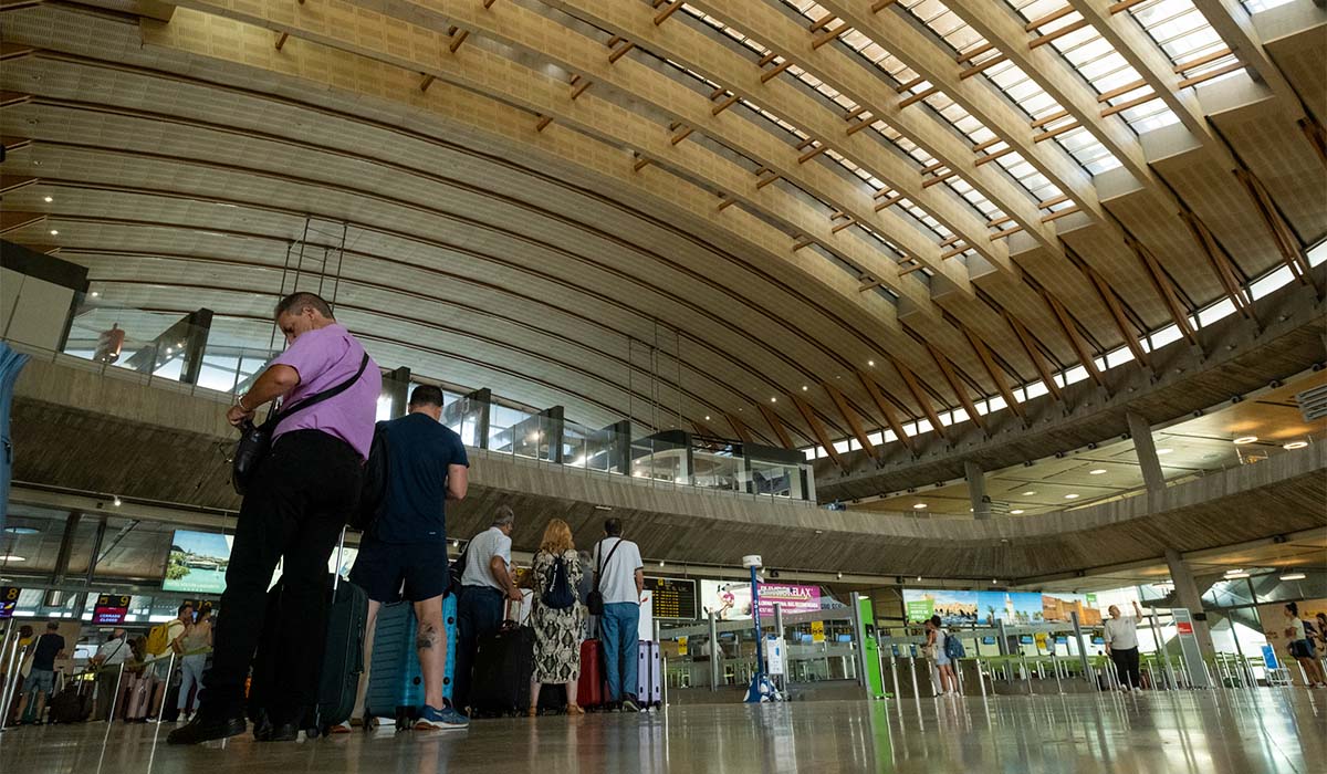 Los aeropuertos de Canarias recibirán 1.807 millones: así se repartirán las inversiones