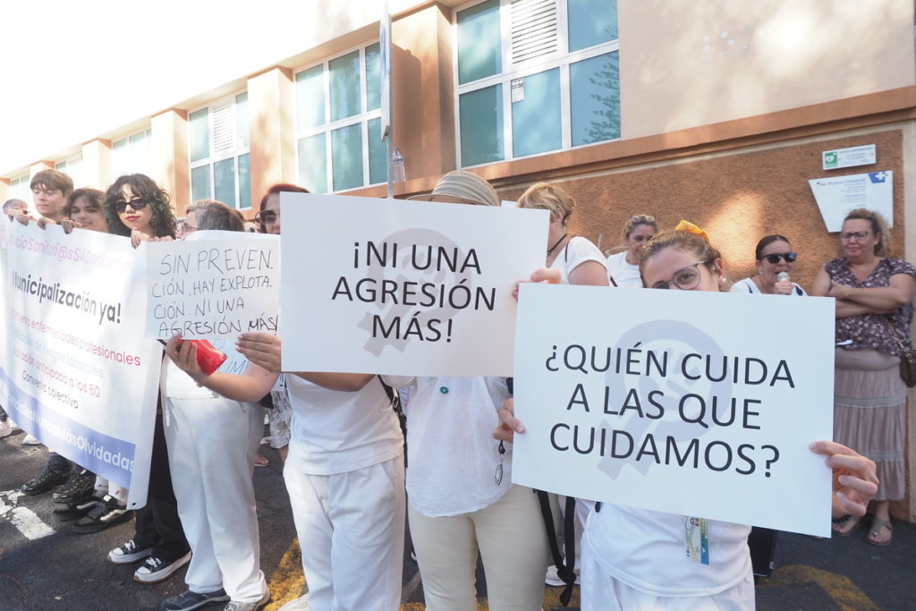 “Nuestra salud no se negocia”: el SOS de las trabajadoras del SAD de Santa Cruz
