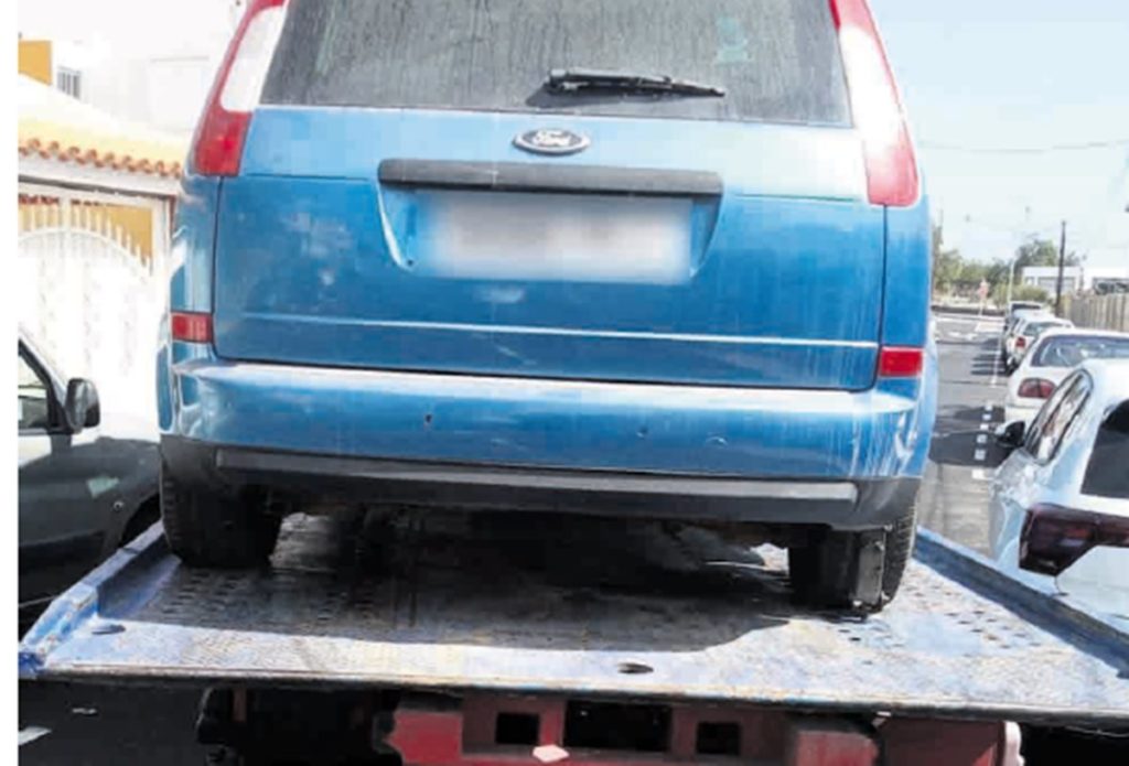 San Miguel de Abona prevé retirar unos 300 coches abandonados de sus calles
