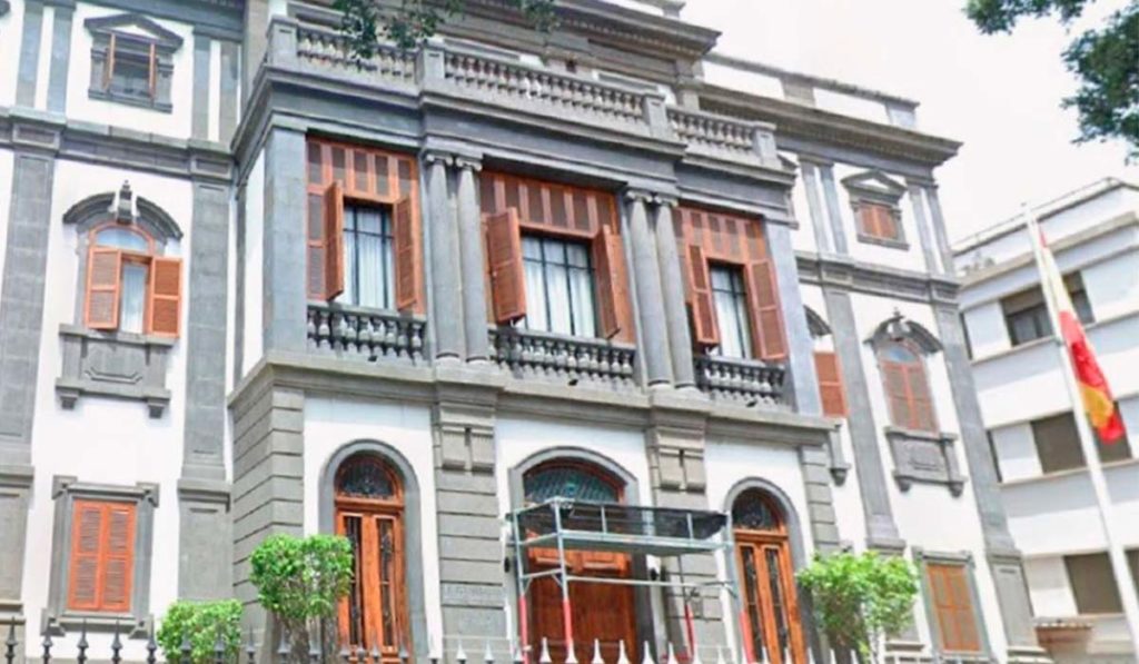 Es oficial: estudiantes de la ULL podrán hacer prácticas en centros de Defensa en Canarias