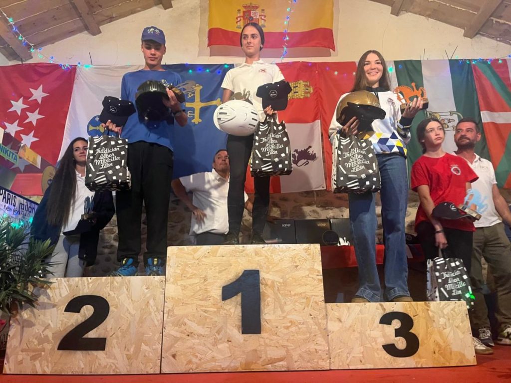 La tinerfeña Haridian de la Rosa conquista el bronce en el Campeonato de España de Jóvenes Jinetes de Raid