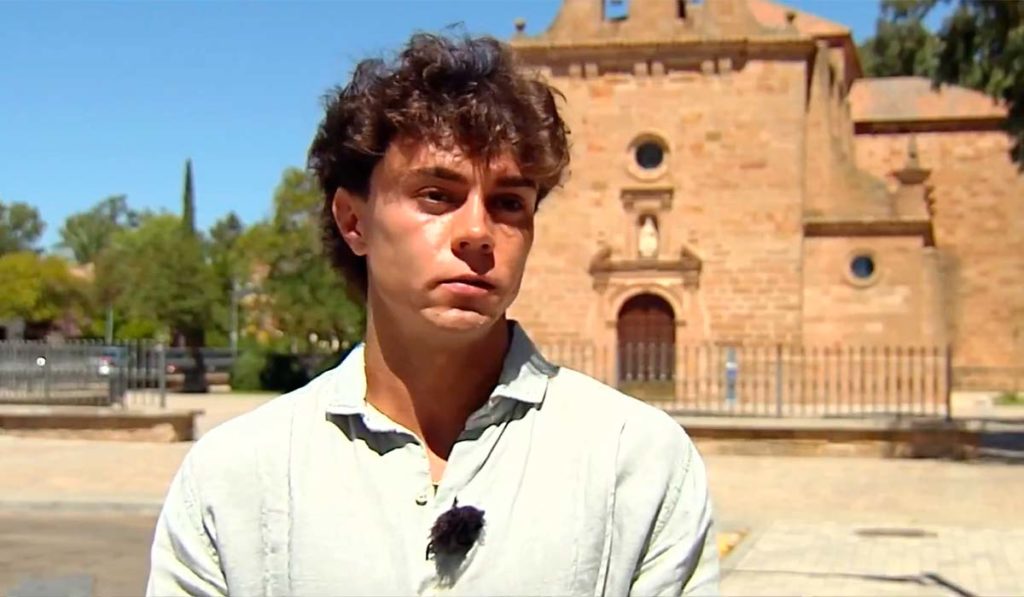 Álvaro Patón: vuelve la polémica por el profesor expulsado de un colegio de Tenerife por grabar a sus alumnos