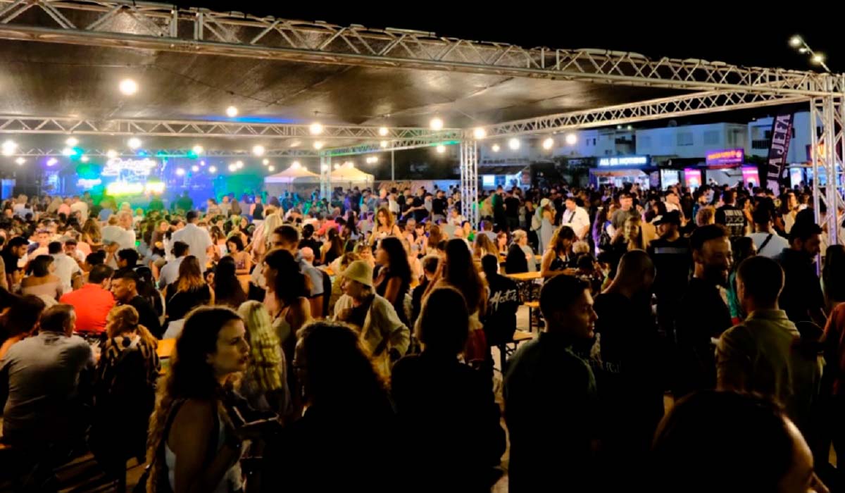10 posibles casos de gastroenteritis tras el Burger Fest de Lanzarote: “No hay nada corroborado”